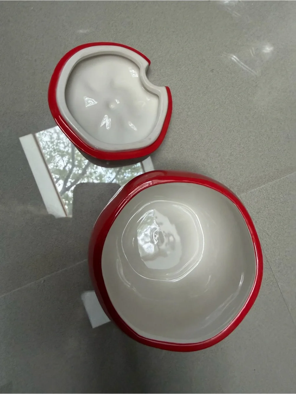 Retired MacKenzie-Childs Red Tomato Serving box- no spoon